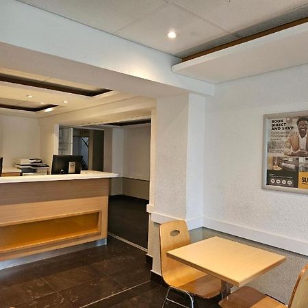 Hotel Sun1 O.R.Tambo à Johannesbourg Extérieur photo